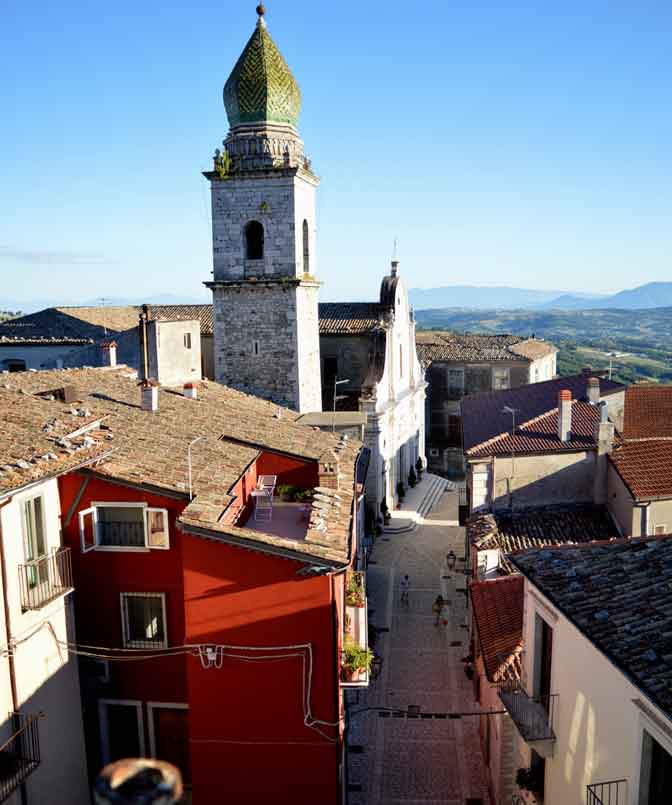 Vista dalla sede comunale di Vico Chiesa a Santa Croce del Sannio