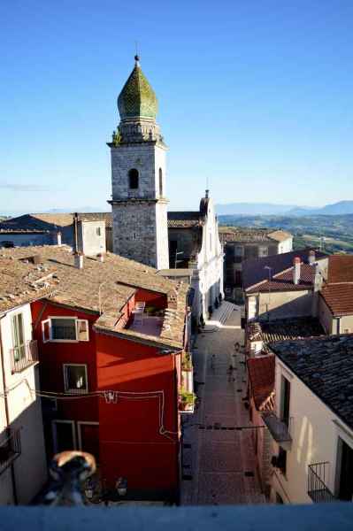 vista panoranimica della Chiesa Madre di Santa Croce del Sannio